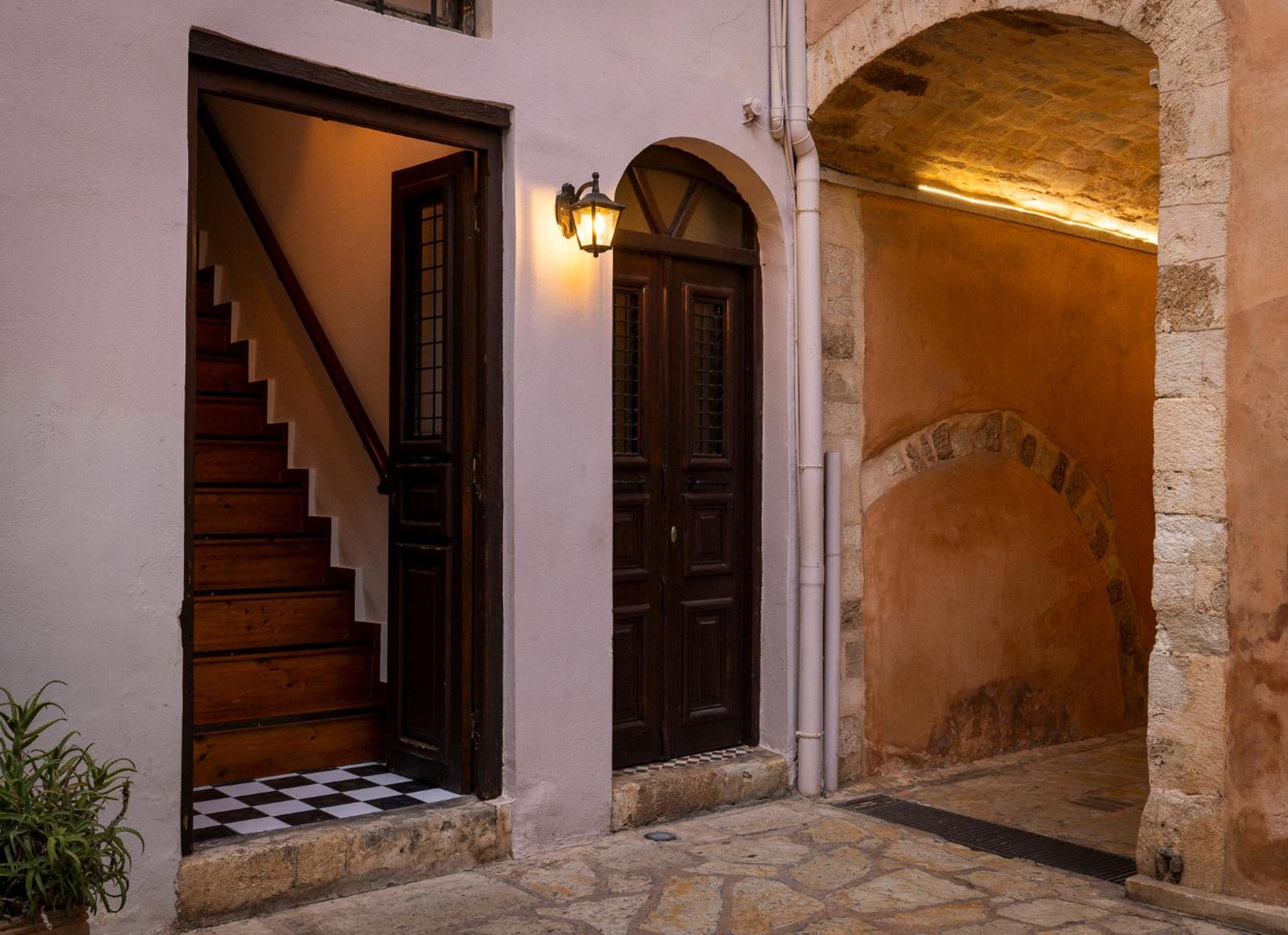 Sundial Lodge Chania  Eksteriør billede